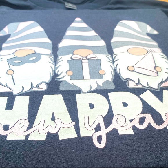 Gnomes Happy New Year Graphic Tee - Picture 3 of 3